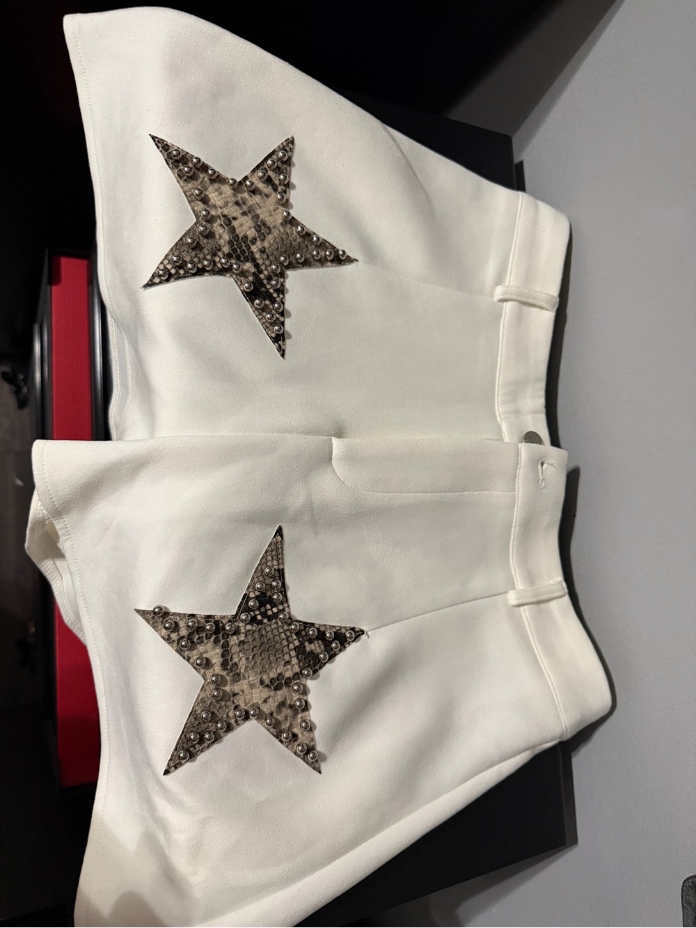 White High-Waist Star Appliqué Women's Shorts